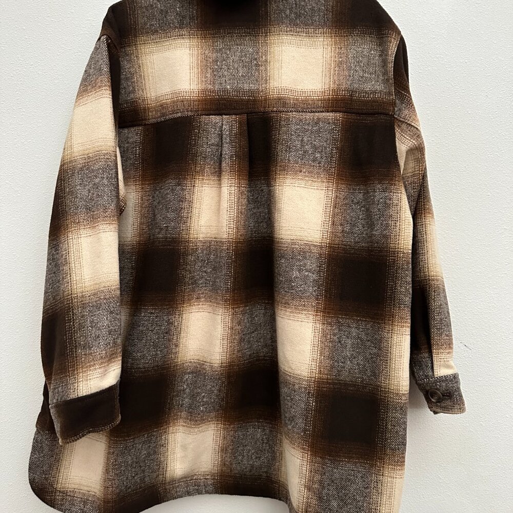 Old Navy Women’s Brown and Cream Plaid Button-Up Shacket, Size XL - Picture 2 of 3